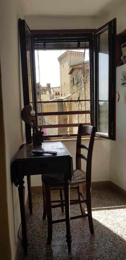 Hotel La Torre Della Piramide à Pitigliano Extérieur photo